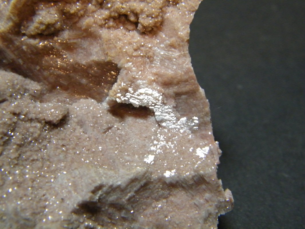Dolomite
62mm x 64mm
(Autor: Heimo Hellwig)
