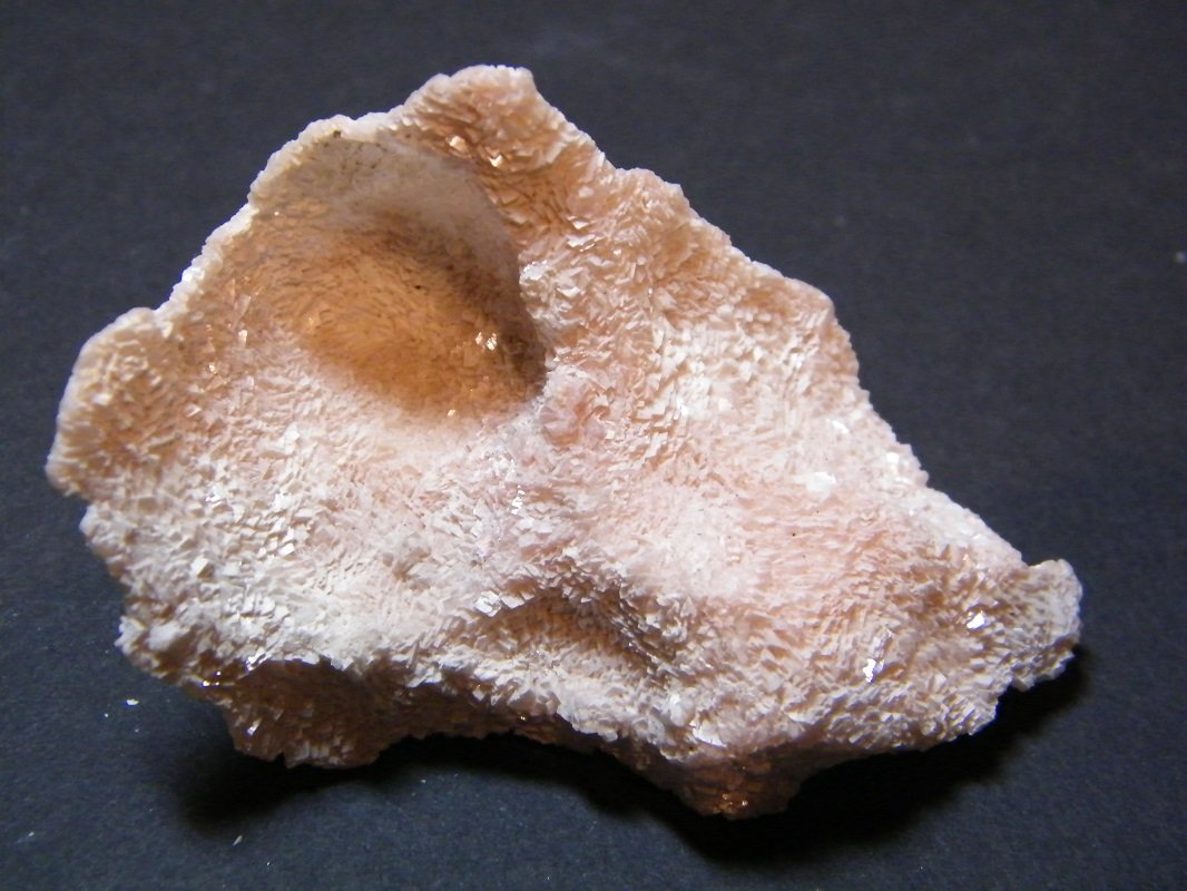 Dolomite
70mm x 52mm
(Autor: Heimo Hellwig)