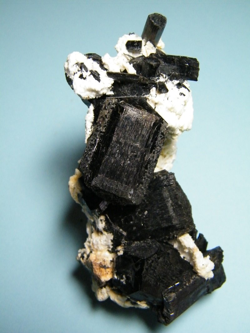 Schorl
48mm x 109mm x 50mm
(Autor: Heimo Hellwig)