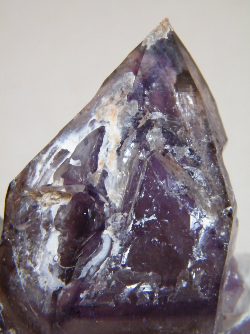 Quartz (variety amethyst)
135mm x 98mm x 62mm
(Autor: Heimo Hellwig)