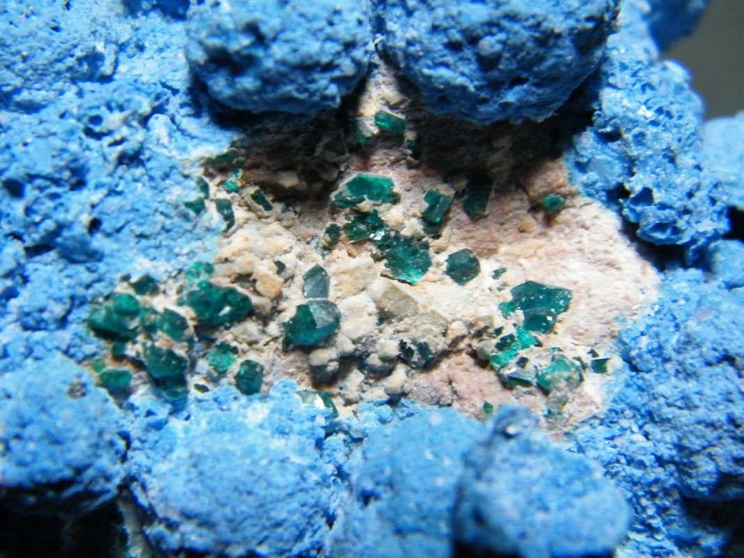 Shattuckite and Dioptase
76mm x 69mm x 55mm
(Autor: Heimo Hellwig)