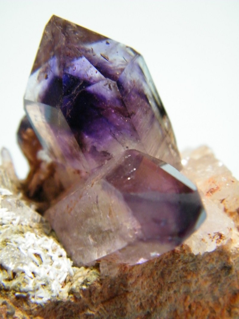 Quartz (variety amethyst)
73mm x 58mm x 34mm
(Autor: Heimo Hellwig)