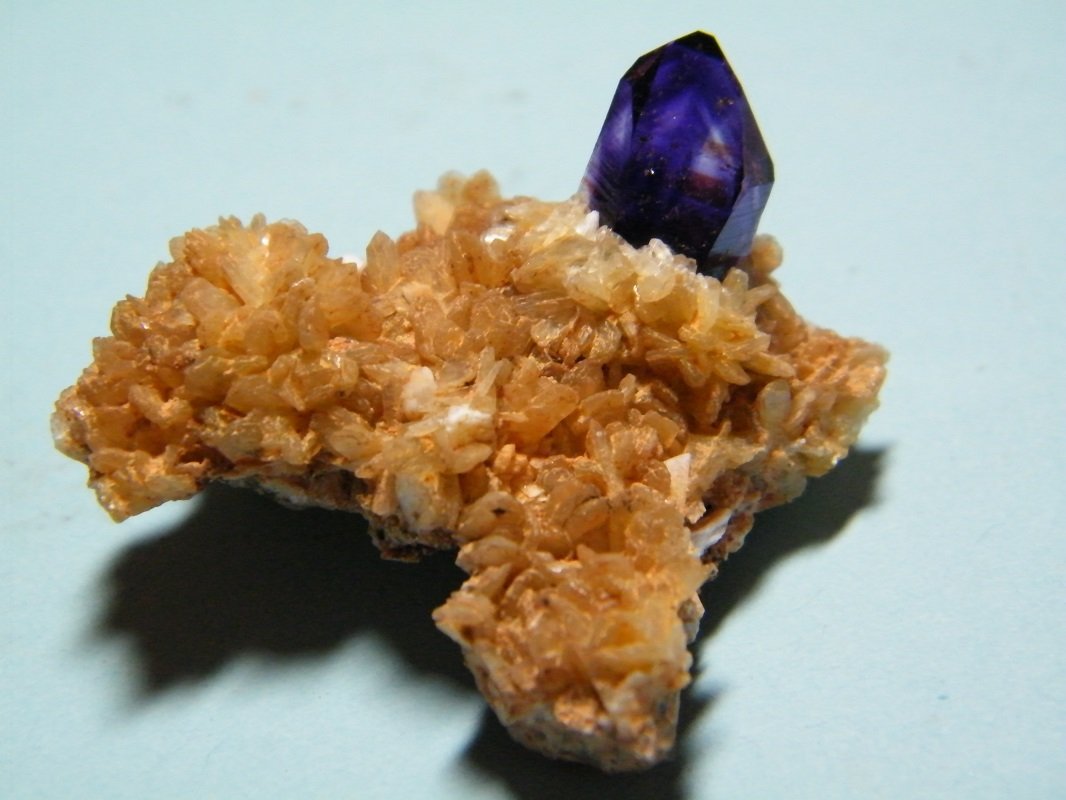 Quartz (variety amethyst)
46mm x 34mm x 37mm
(Autor: Heimo Hellwig)