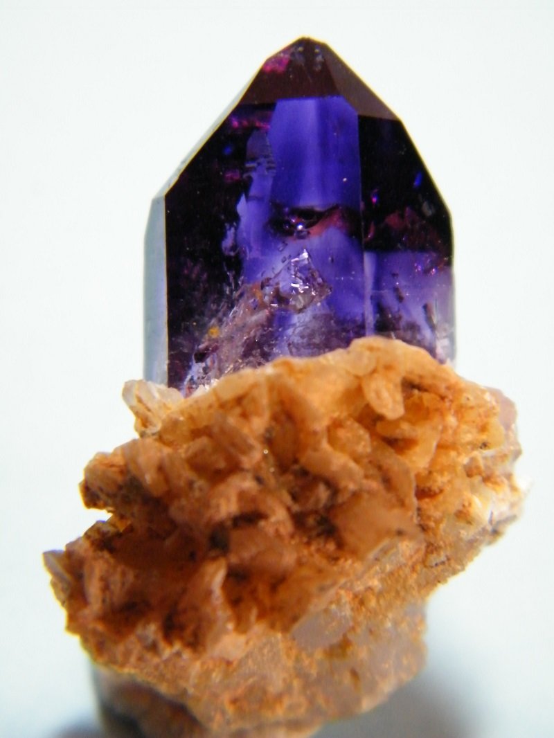 Quartz (variety amethyst)
21mm x 28mm
(Autor: Heimo Hellwig)