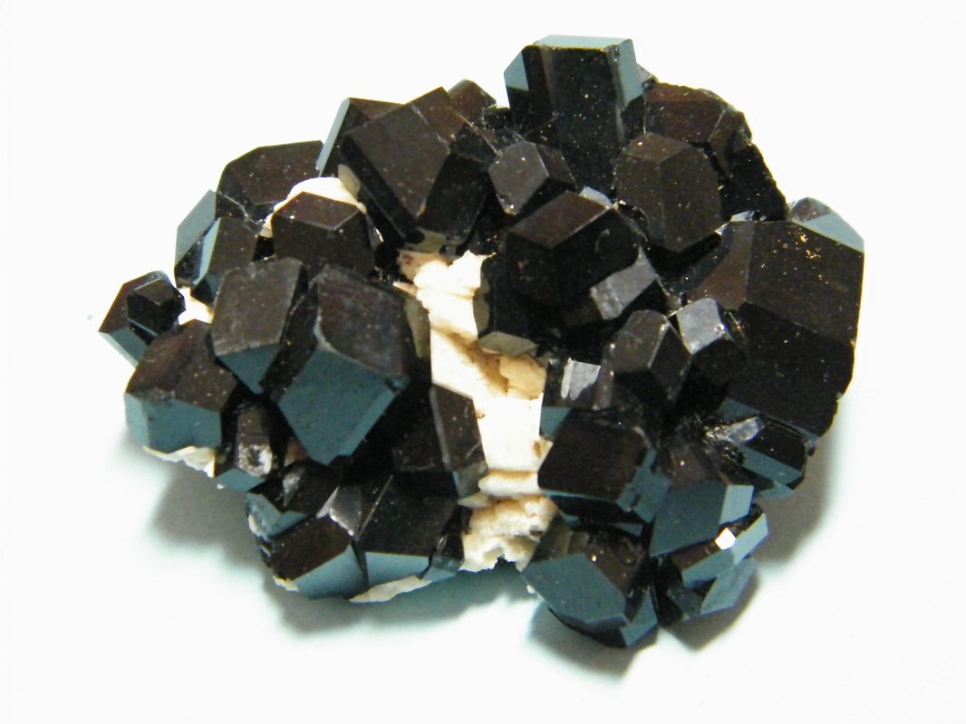 Schorl
42mm x 33mm x 17mm
(Autor: Heimo Hellwig)