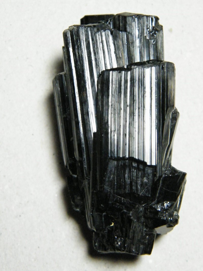 Schorl
34mm x 70mm x 39mm
(Autor: Heimo Hellwig)