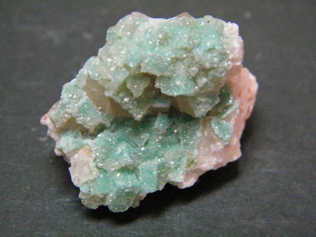 Calcite
30mm x 26mm x 24mm
(Autor: Heimo Hellwig)