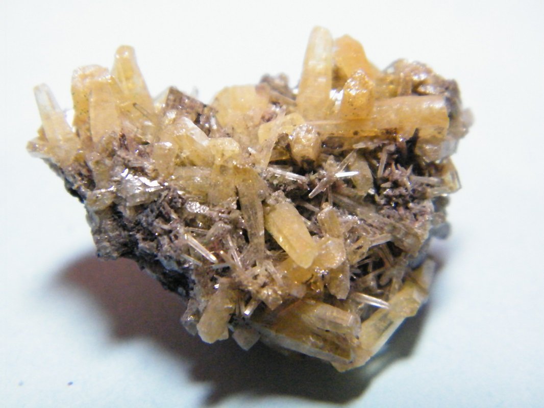 Mimetite
27mm x 25mm x 11mm
(Autor: Heimo Hellwig)