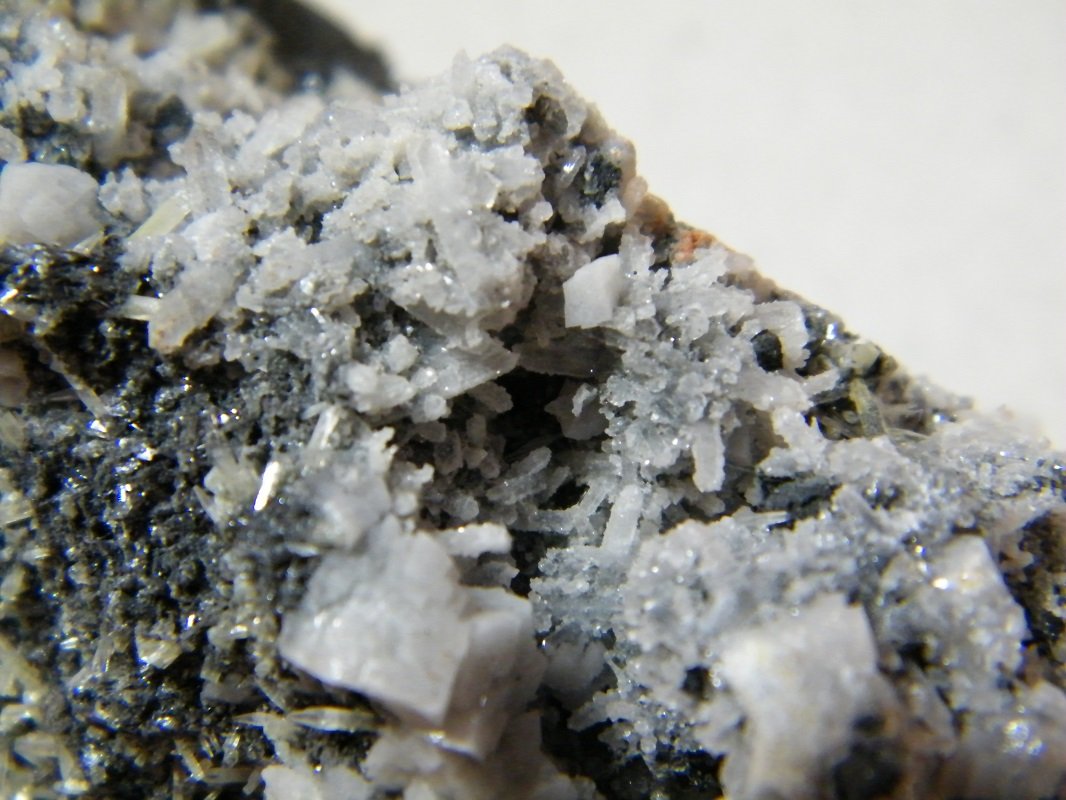 Cacite and Mimetite
83mm x 57mm x 46mm
(Autor: Heimo Hellwig)