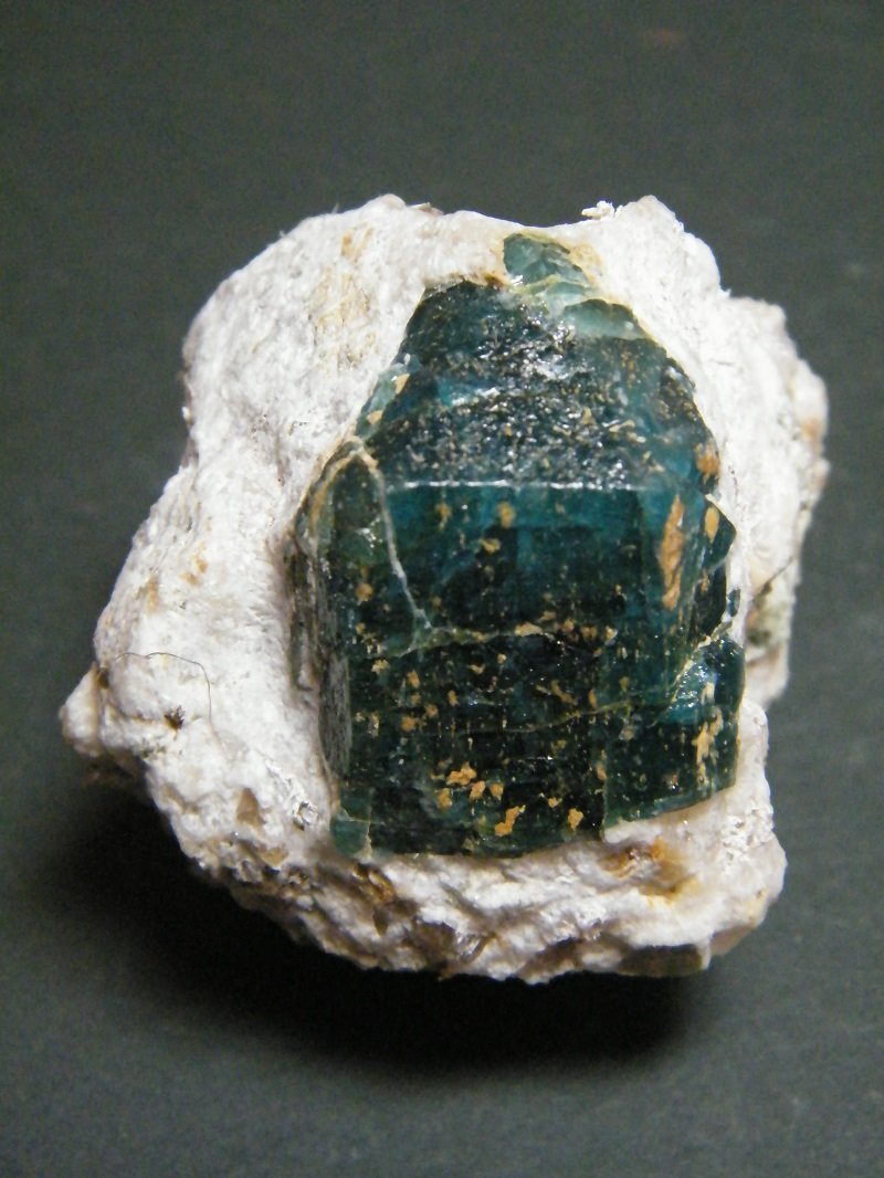 Fluorapatite
47mm x 44mm x 48mm
(Autor: Heimo Hellwig)