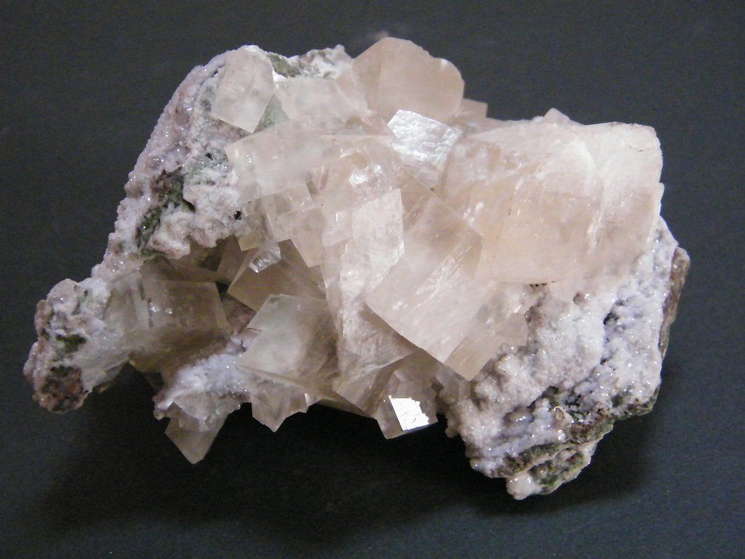 Calcite
81mm x 62mm x 64mm
(Autor: Heimo Hellwig)