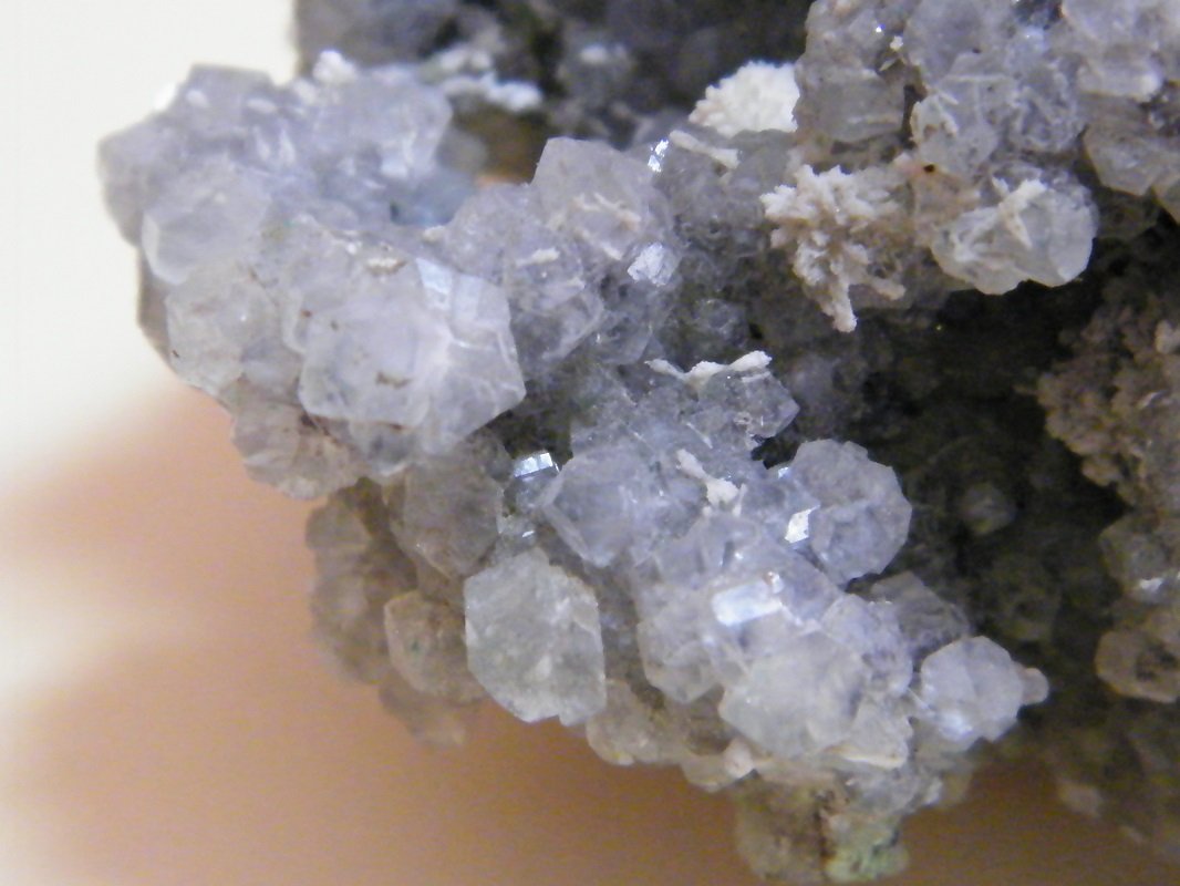 Calcite and Duftite
134mm x 72mm x 75mm
(Autor: Heimo Hellwig)