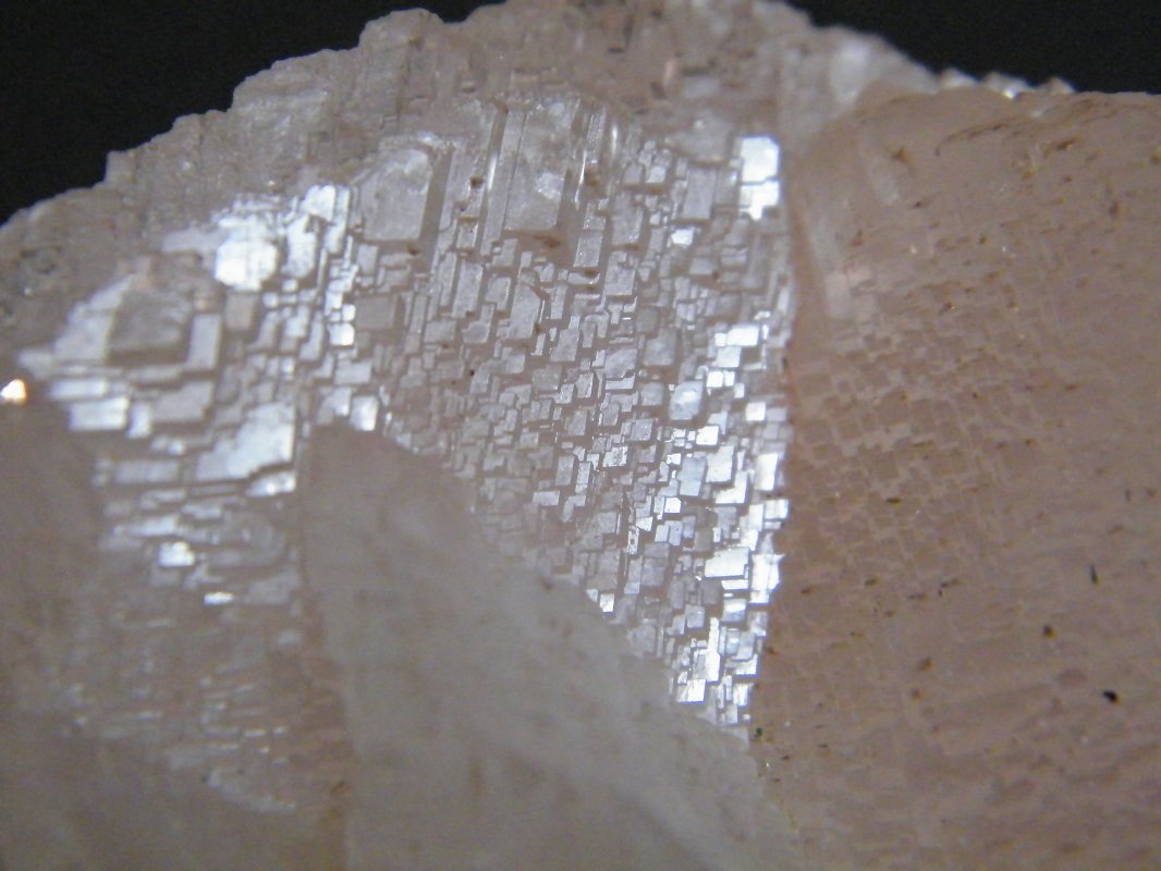 Calcite
157mm x 66mm x 85mm
(Autor: Heimo Hellwig)
