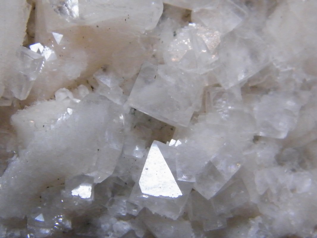Calcite
145mm x 97mm x 68mm
(Autor: Heimo Hellwig)