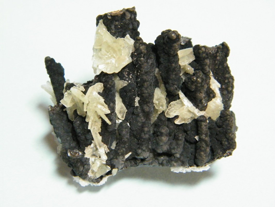 Goethite and Smithsonite
37mm x 31mm x 16mm
(Autor: Heimo Hellwig)