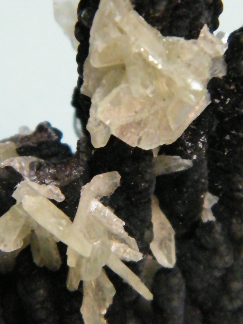 Goethite and Smithsonite
37mm x 31mm x 16mm
(Autor: Heimo Hellwig)