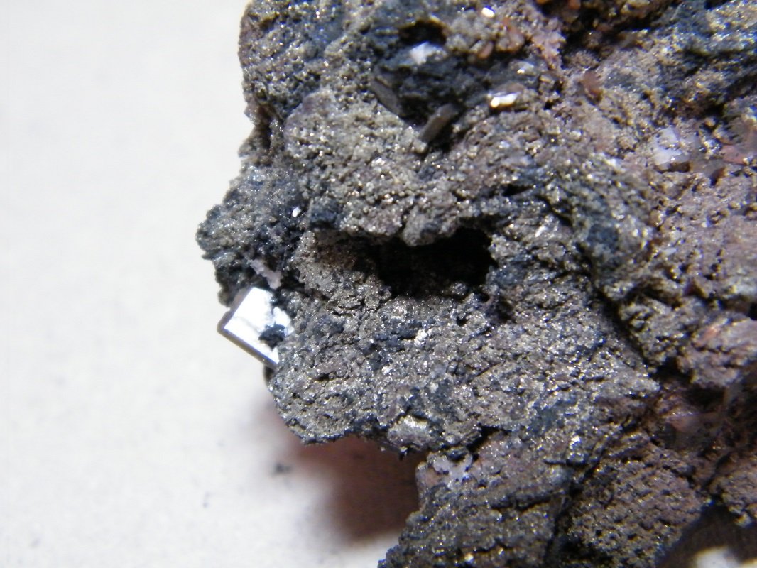 Wulfenite and Pyrite
47mm x 42mm x 20mm
(Autor: Heimo Hellwig)