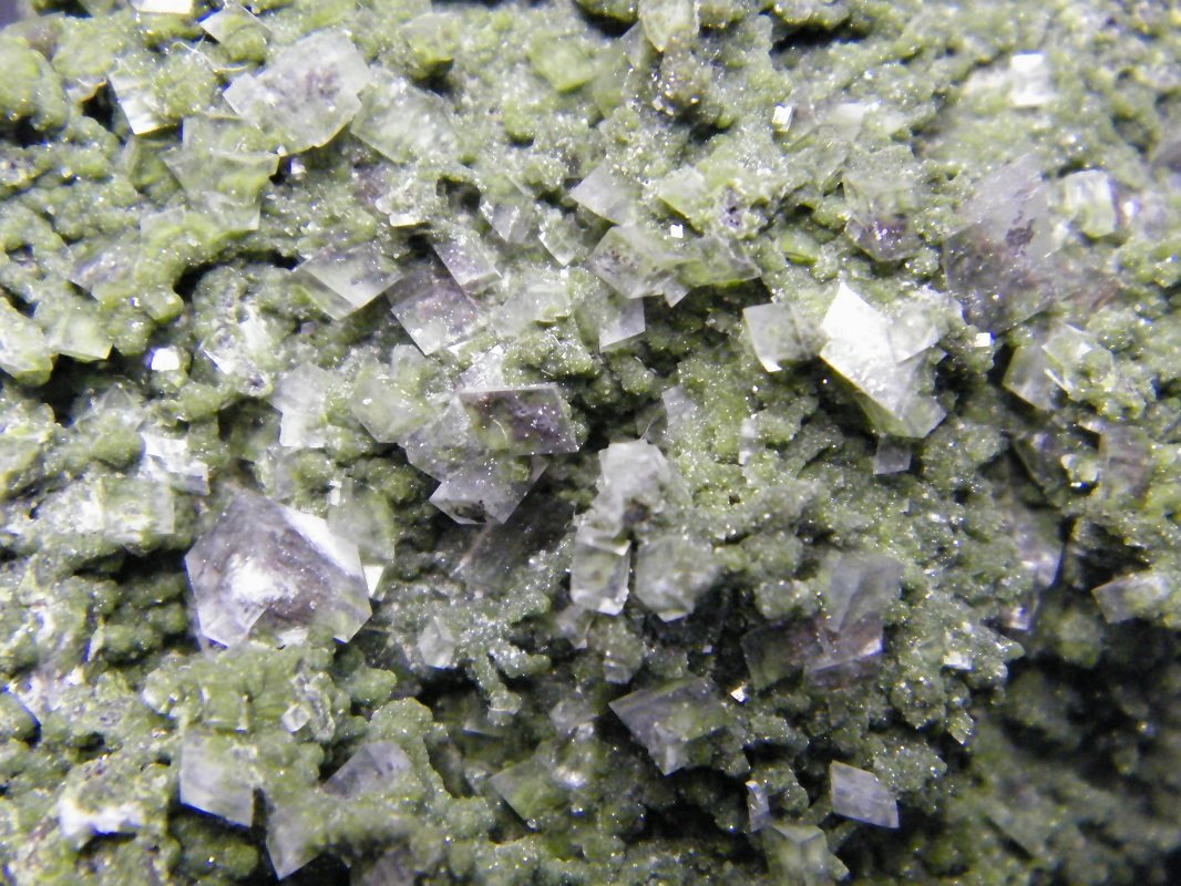 Calcite and Smithsonite
61mm x 65mm x 38mm
(Autor: Heimo Hellwig)