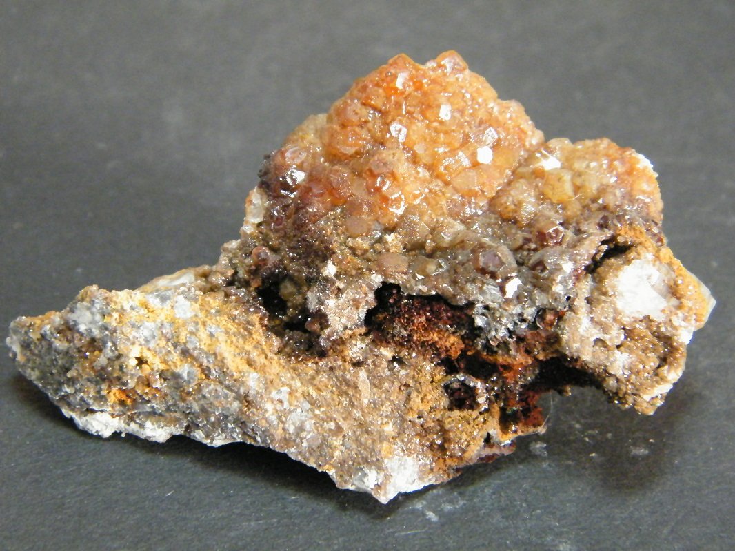 Willemite
65mm x 36mm x 16mm
(Autor: Heimo Hellwig)