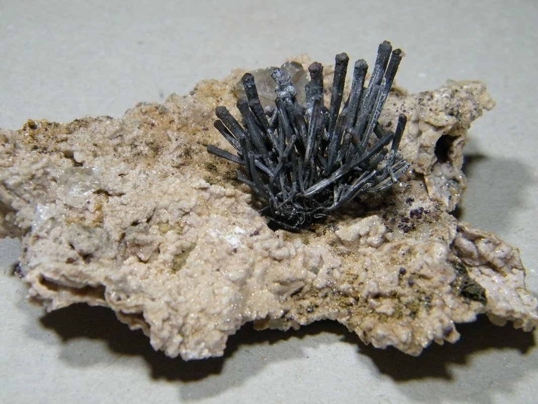 Copper
3cm wide x 2cm high Nail diameter 1-2mm
(Autor: Heimo Hellwig)