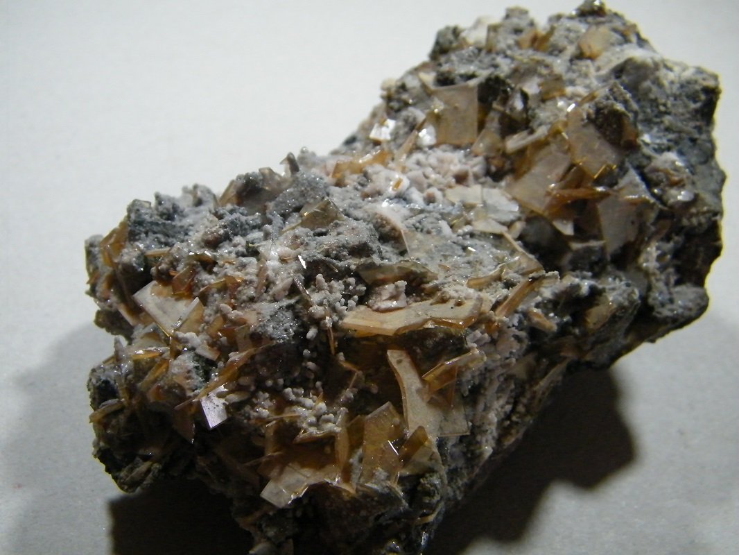 Wulfenite
120x80mm
(Autor: Heimo Hellwig)