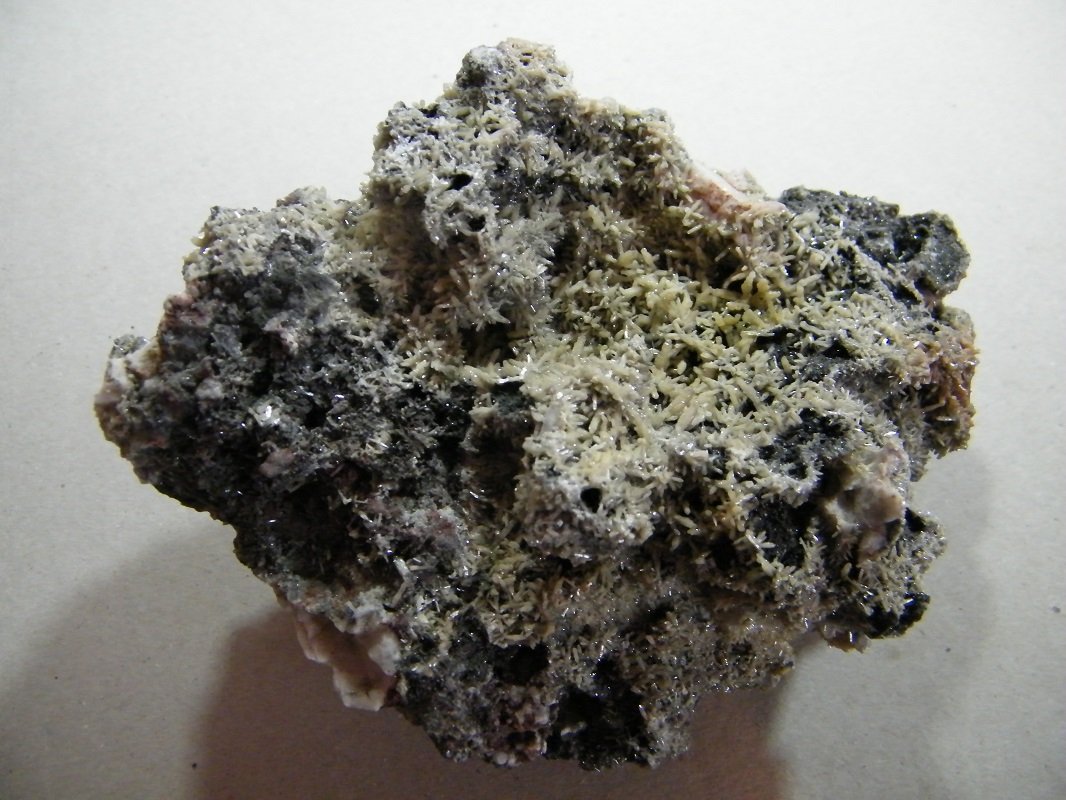 Mimetite
130x100mm
(Autor: Heimo Hellwig)