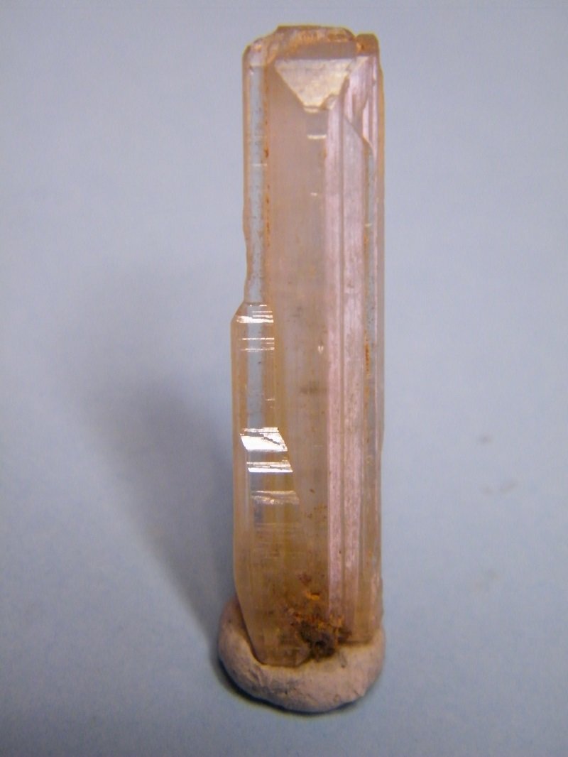 Cerussite
9mm x 35mm x 5mm
(Autor: Heimo Hellwig)