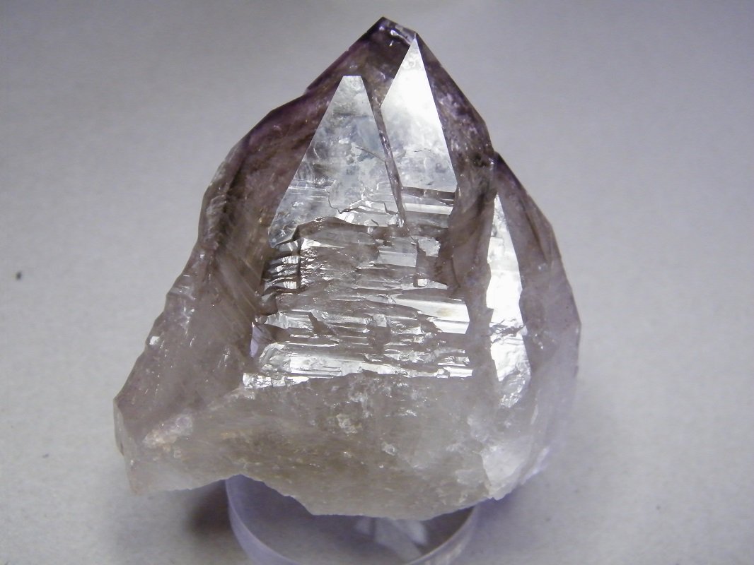 Quartz (variety amethyst)
74mm x 76mm x 45mm
(Autor: Heimo Hellwig)