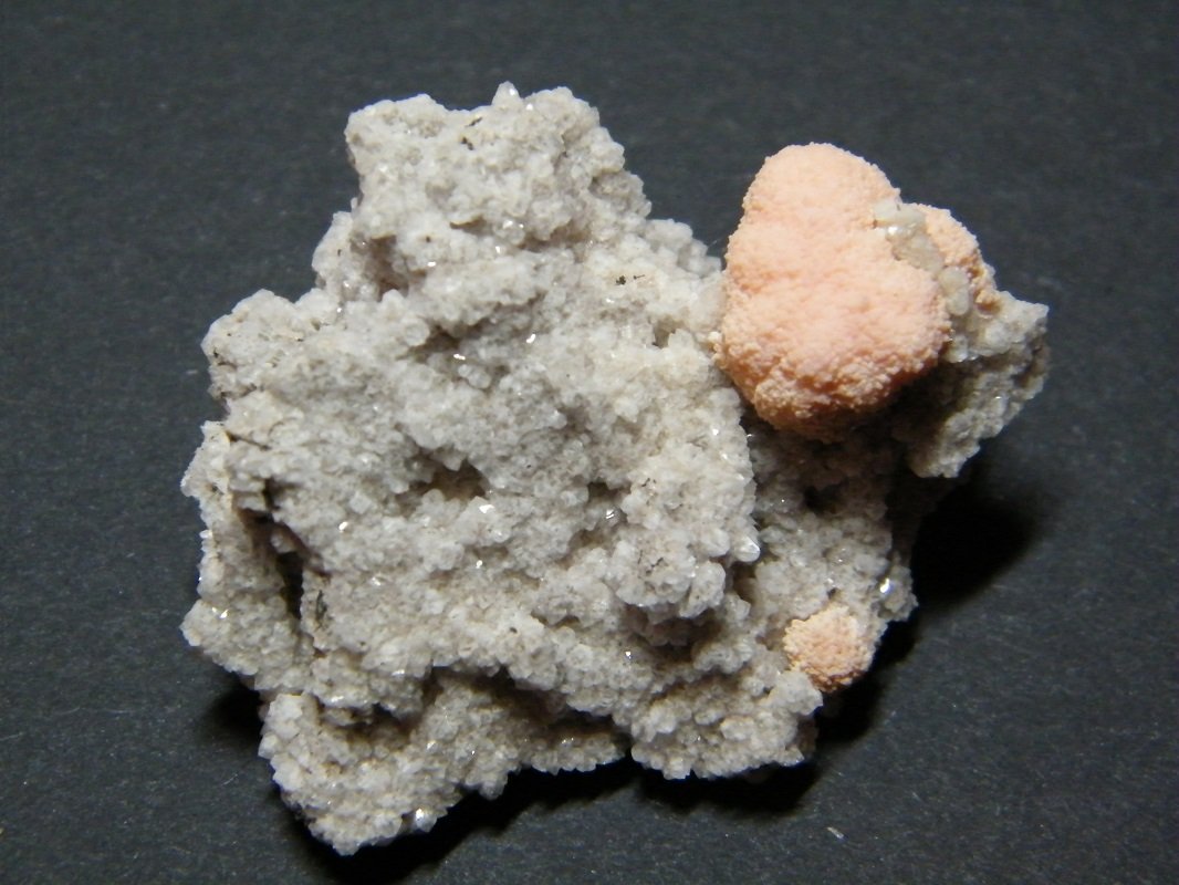 Rhodochrosite on Calcite
50x40mm
(Autor: Heimo Hellwig)
