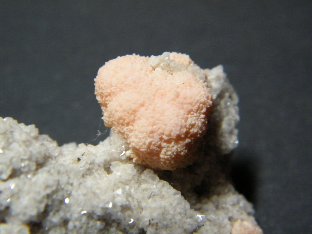 Rhodochrosite on Calcite
50x40mm
(Autor: Heimo Hellwig)