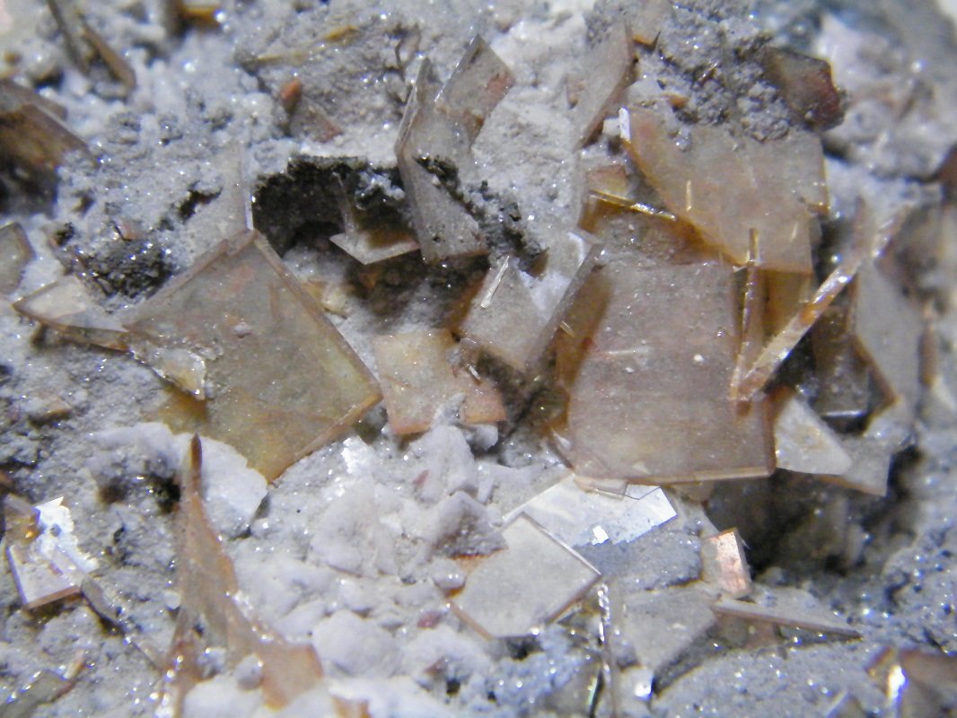 Wulfenite
120x80x50mm
(Autor: Heimo Hellwig)