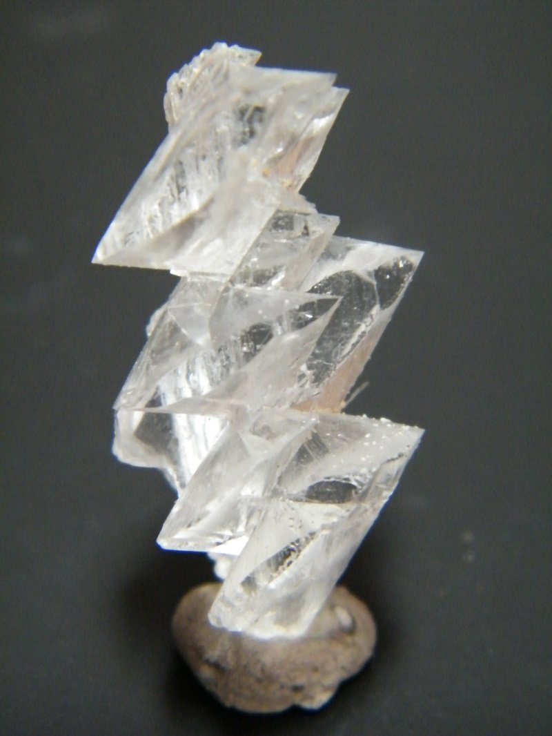 Gypsum (variety selenite)
19mm x 15mm x 32mm
(Autor: Heimo Hellwig)