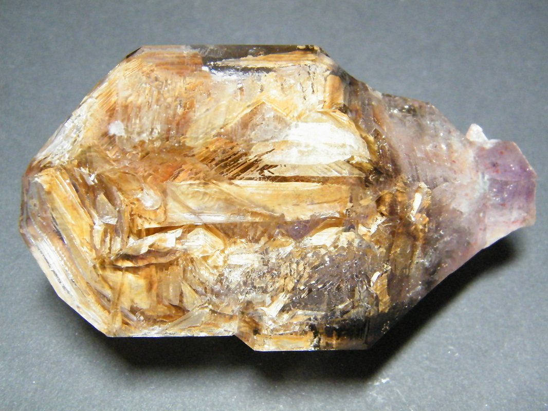 Quartz
100x55x40mm
(Autor: Heimo Hellwig)