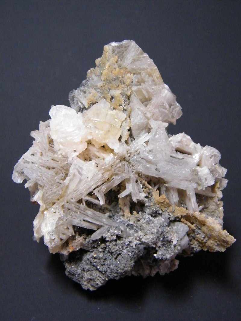 Cerussite
60mm x 76mm x 35mm
(Autor: Heimo Hellwig)