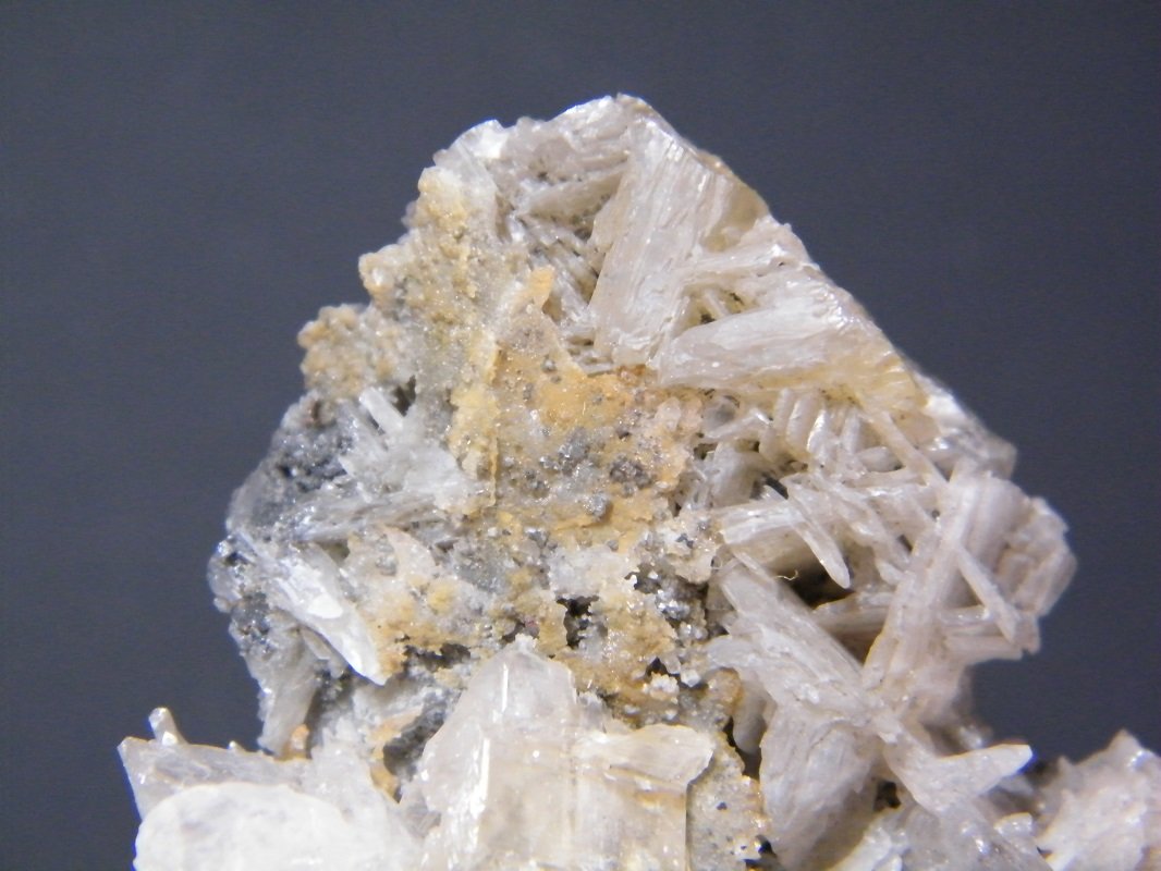 Cerussite
60mm x 76mm x 35mm
(Autor: Heimo Hellwig)