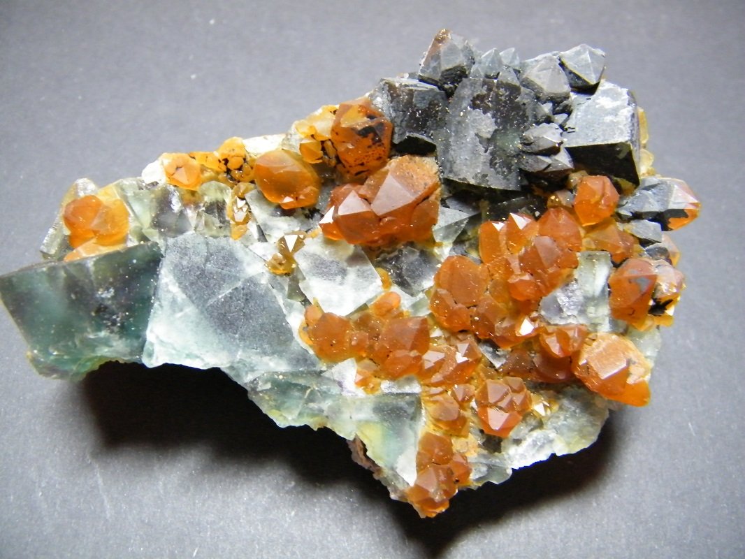 Fluorite and Quartz
110x65mm
(Autor: Heimo Hellwig)
