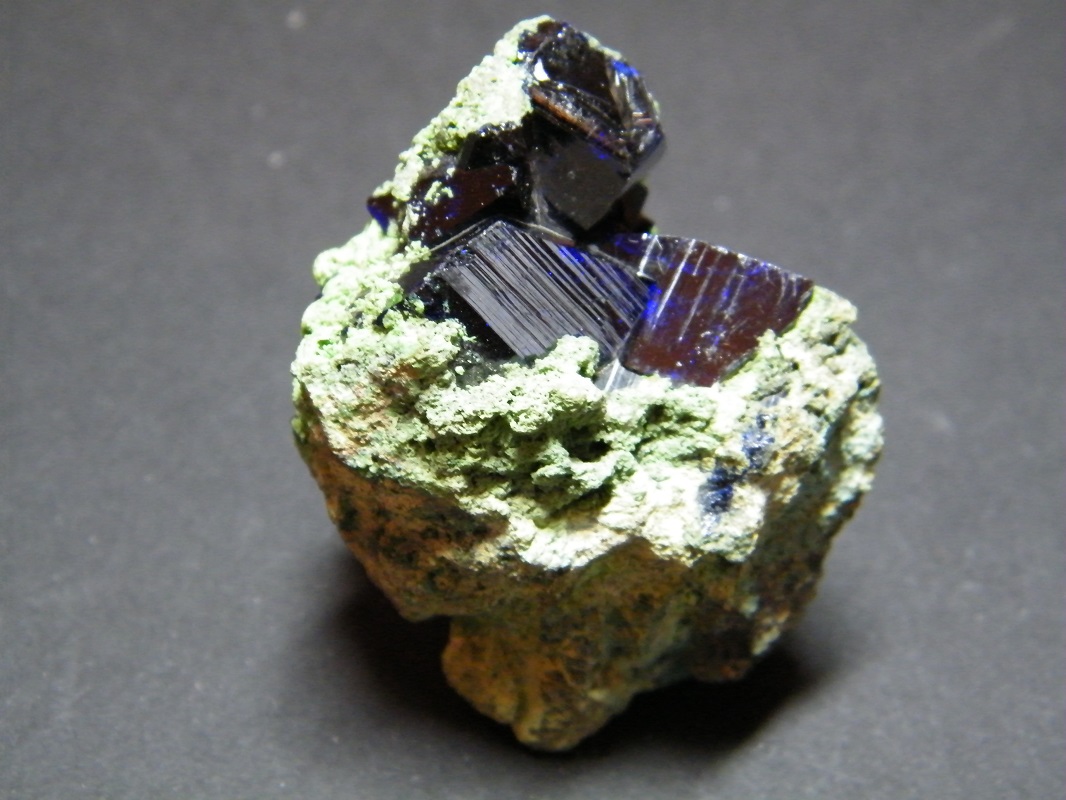 Azurite
50x45mm
(Autor: Heimo Hellwig)