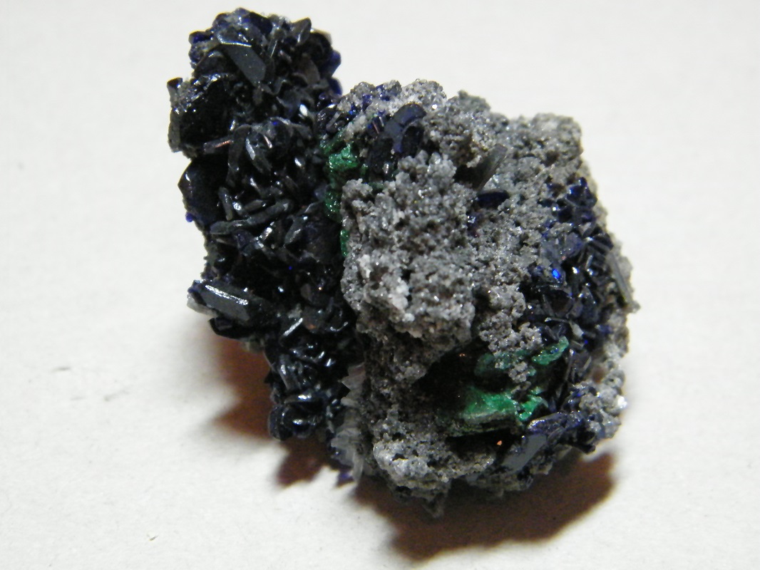 Azurite and Malachite
40x40mm
(Autor: Heimo Hellwig)