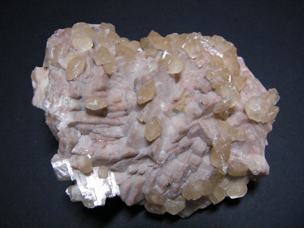 Calcite
130x100mm
(Autor: Heimo Hellwig)