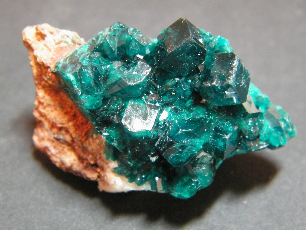 Dioptase
45x25x30mm
(Autor: Heimo Hellwig)