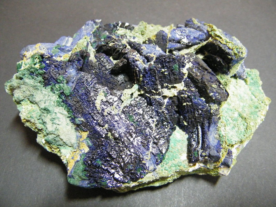 Malachite/Azurite
140x100mm
(Autor: Heimo Hellwig)