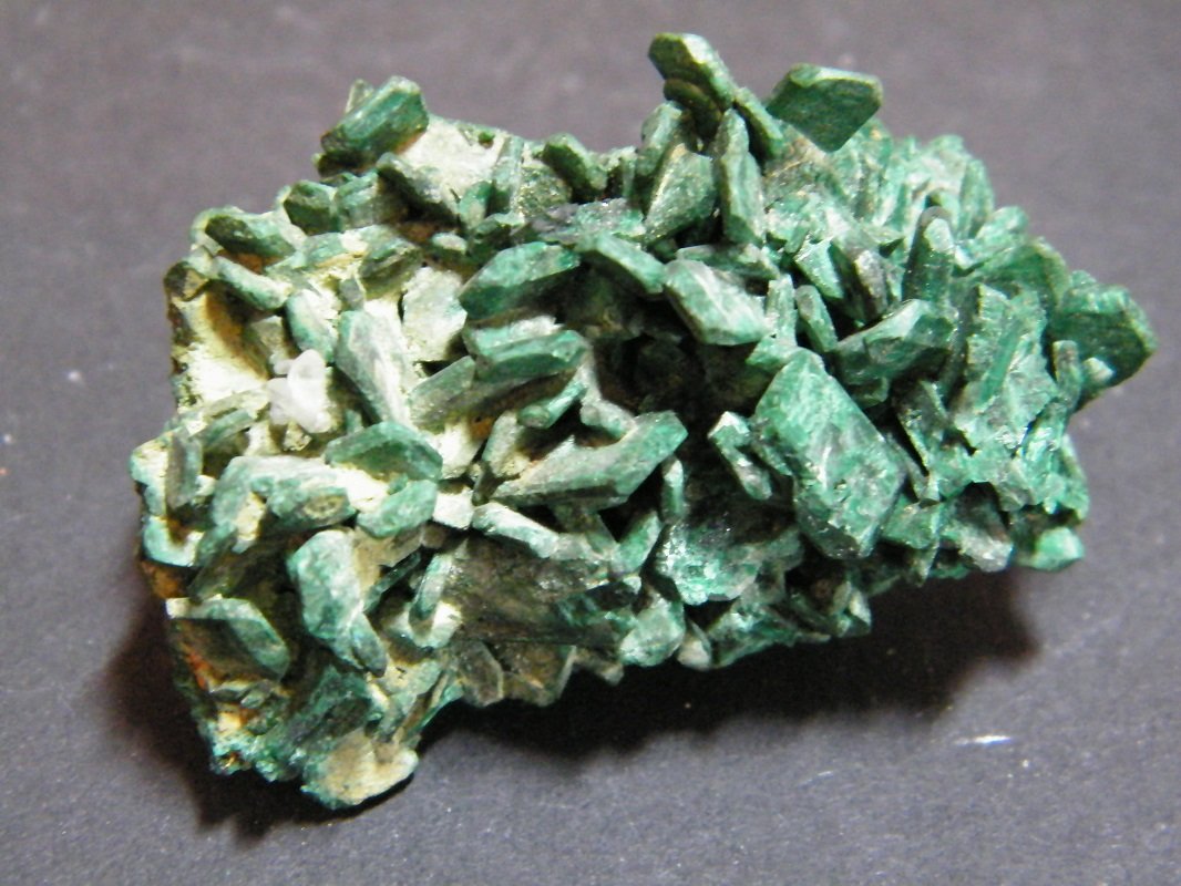 Malachite after Azurite
50x30mm
(Autor: Heimo Hellwig)