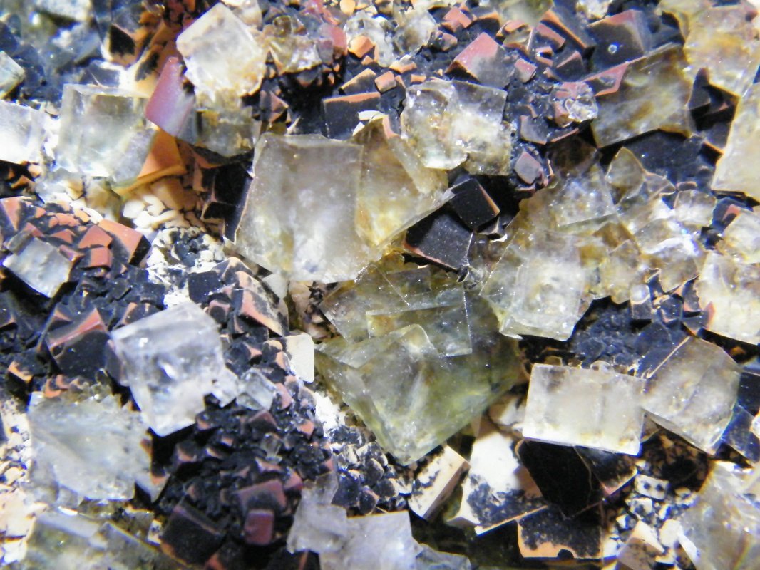 Fluorite
80x70mm
(Autor: Heimo Hellwig)