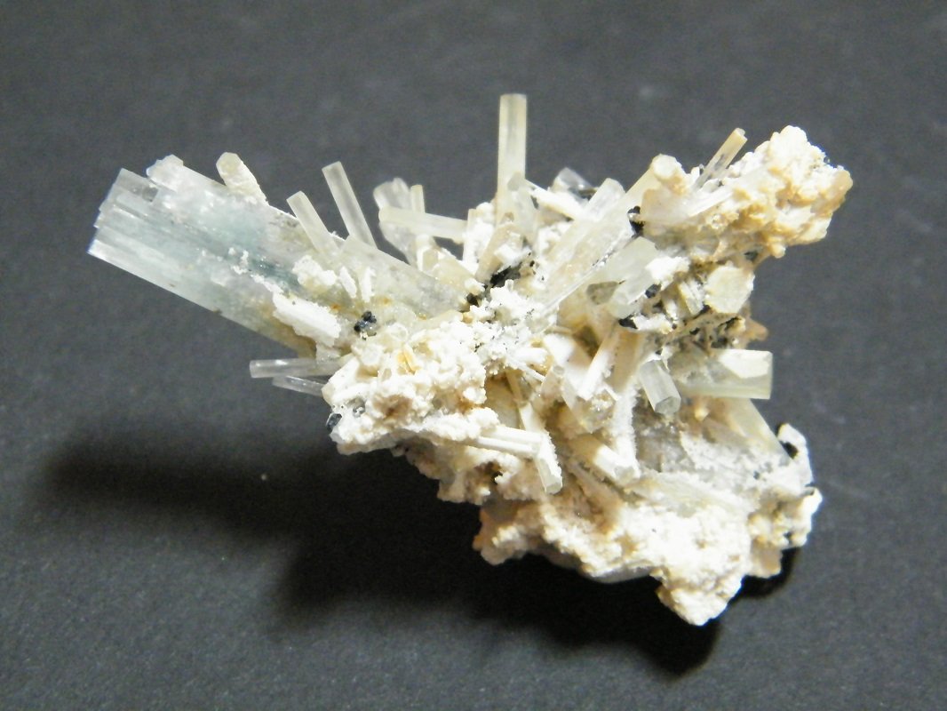 Beryl (variety aquamarine)
45x40mm
(Autor: Heimo Hellwig)