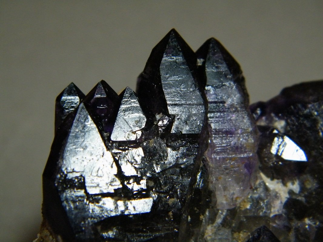 Quartz (variety amethyst)
75x80x45mm
(Autor: Heimo Hellwig)
