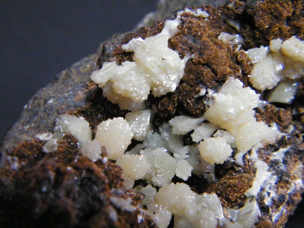 Mimetite
55x30x30mm
(Autor: Heimo Hellwig)