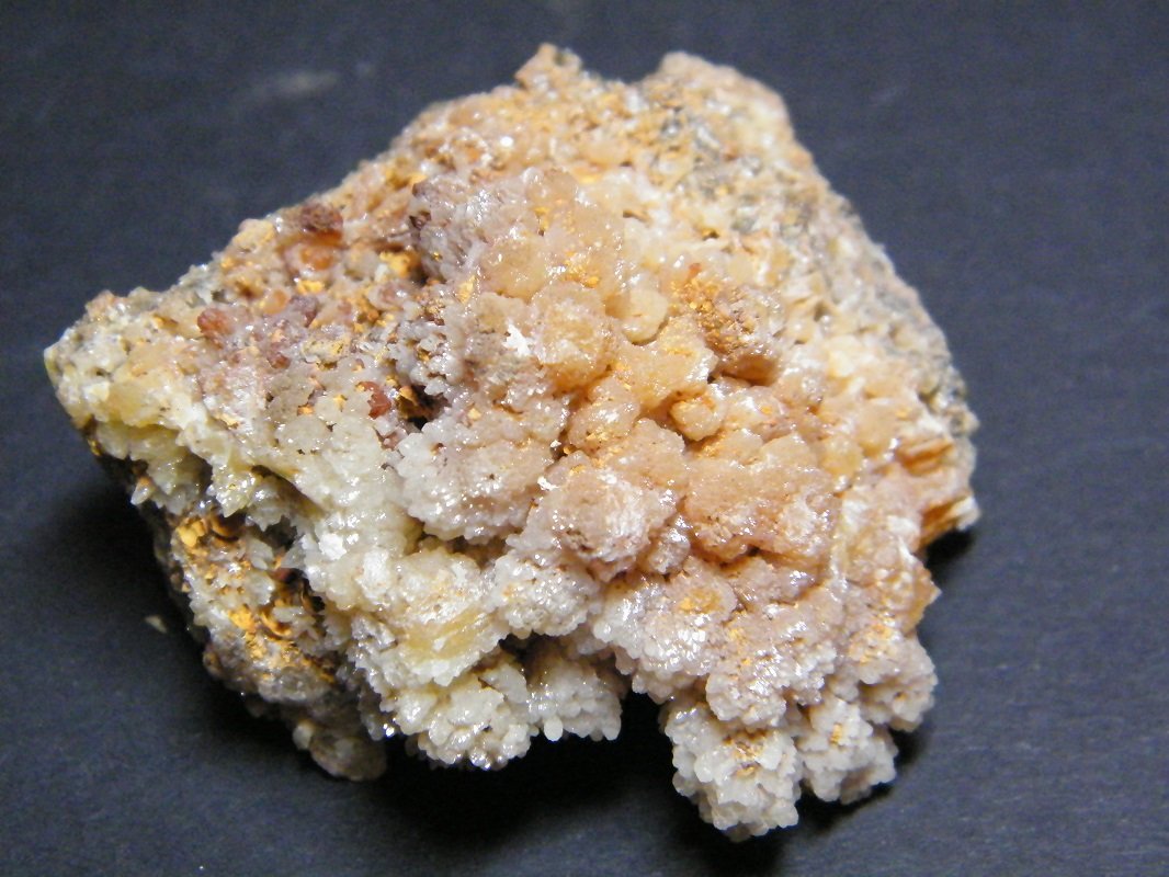 Mimetite
40x50x30mm
(Autor: Heimo Hellwig)