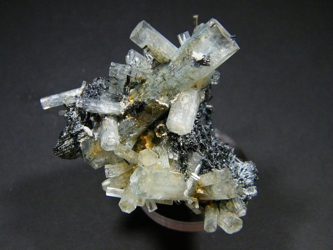 Beryl (variety goshenite), Schorl
70x70x60mm
(Autor: Heimo Hellwig)