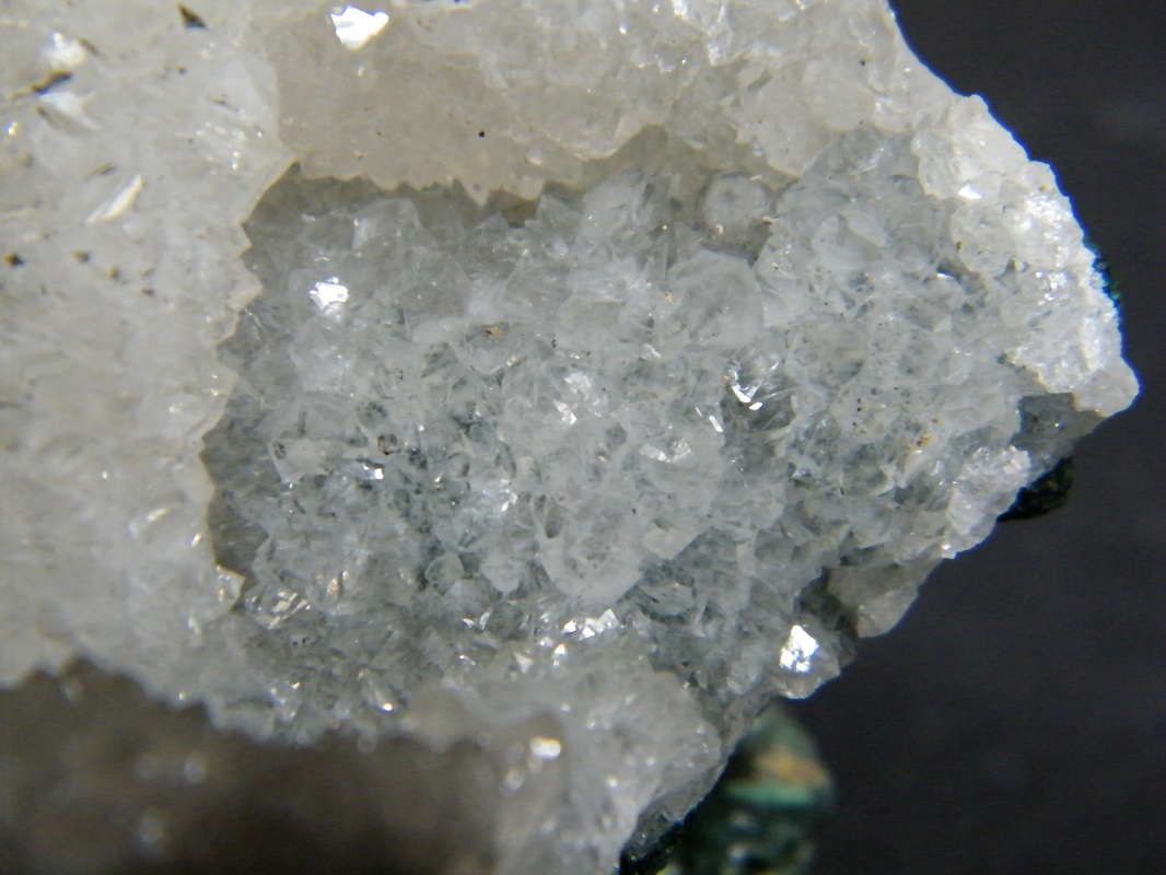 Calcite
80x80x50mm
(Autor: Heimo Hellwig)
