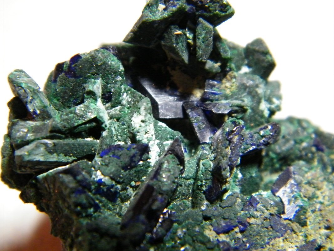 Azurite/Malachite
45x45x35mm
(Autor: Heimo Hellwig)